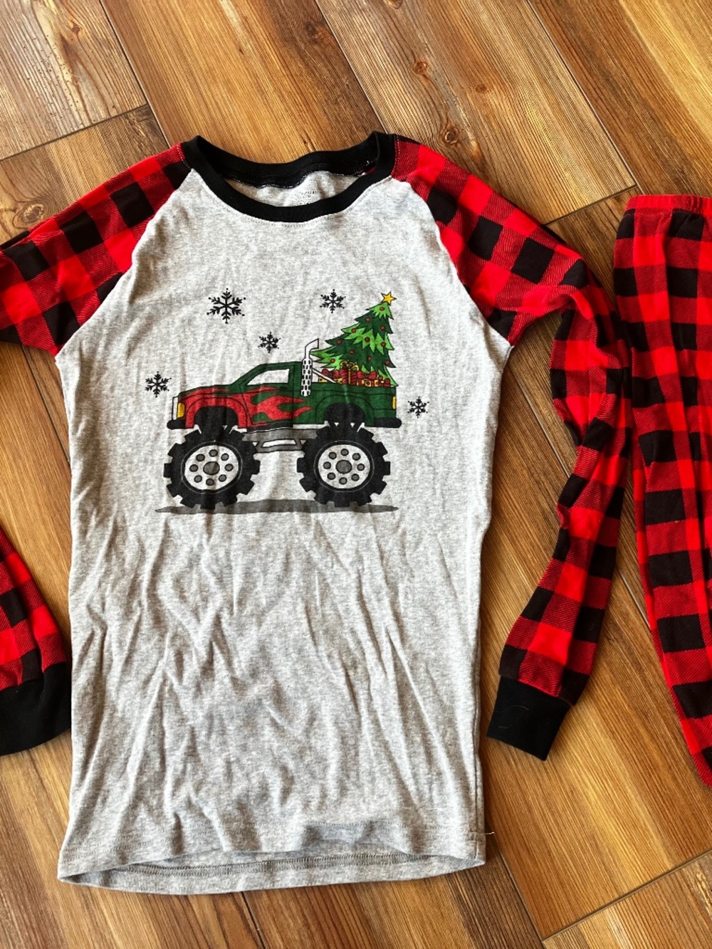 Boys, Pajama Set, Size L (16 small) Plaid Truck with Tree on Gray Little Pajamas